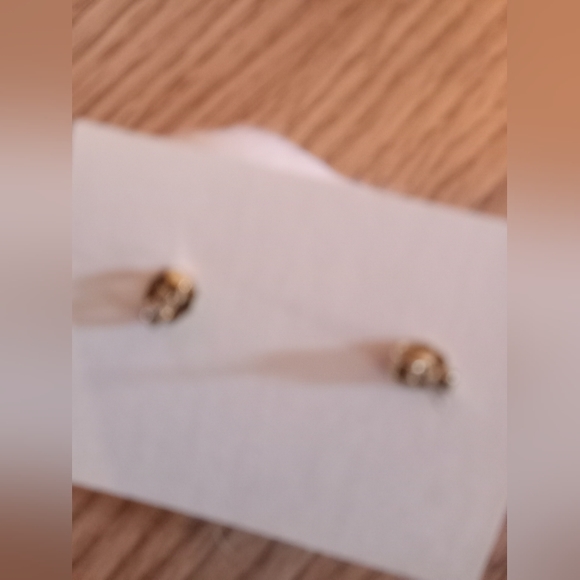 24k plated 1987 Ivory pierced earrings - Picture 3 of 7